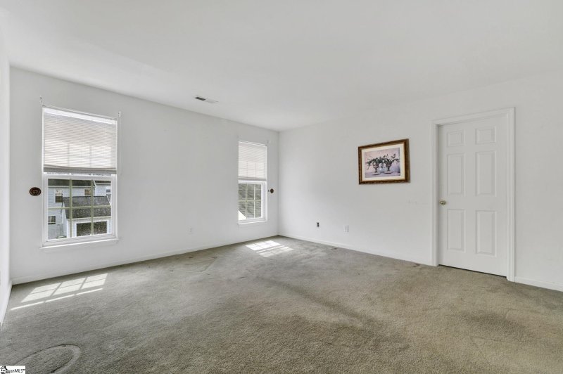 Property image 4 at 338 Moonstone Drive, Mauldin, SC 29662