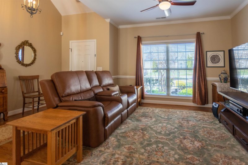 Property image 5 at 10 CHUKAR Way, Greenville, SC 29617