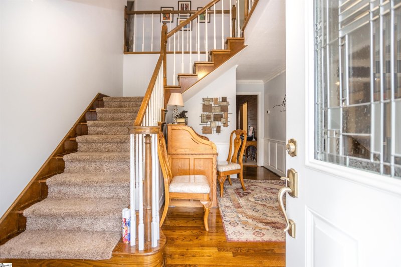 Property image 4 at 206 Gilderbrook Road, Greenville, SC 29615