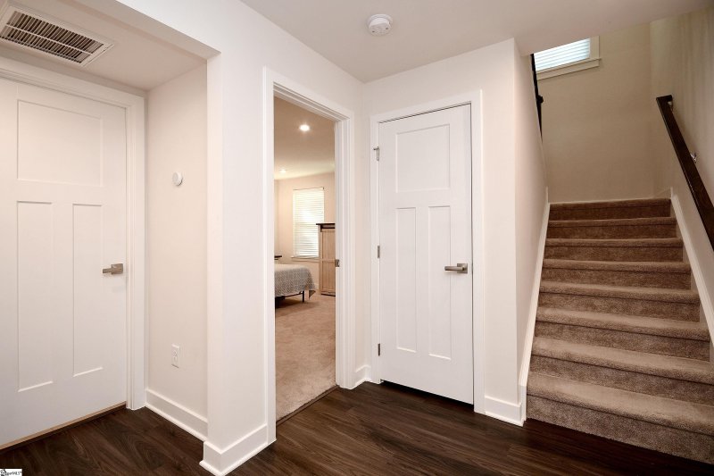 Property image 5 at 33 Copper Run Drive, Greenville, SC 29607