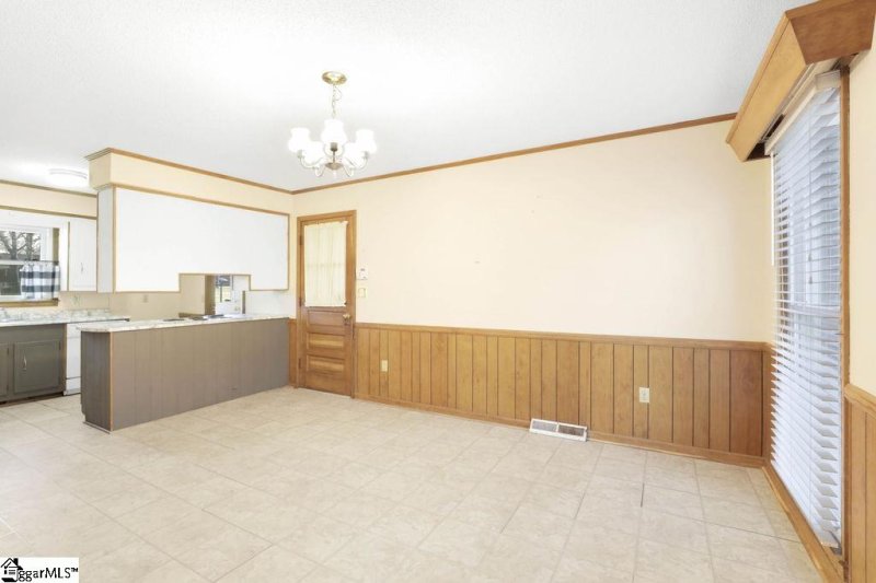 Property image 5 at 108 Whitestone Avenue, Mauldin, SC 29662