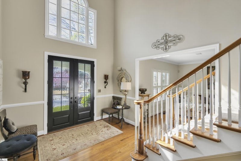 Property image 3 at 100 Stone Dale Drive, Simpsonville, SC 29681