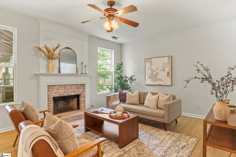 Property image 3 at 12 Waterton Way, Simpsonville, SC 29681