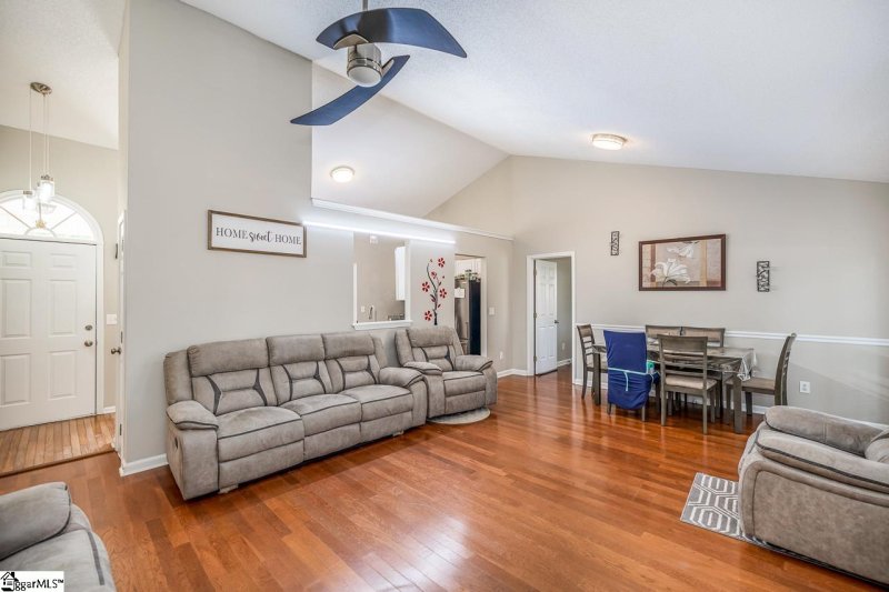 Property image 5 at 114 Golden Crest Court, Mauldin, SC 29662