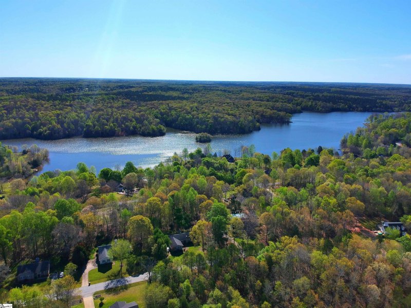 Property image 3 at 116 Angler Drive, Laurens, SC 29360