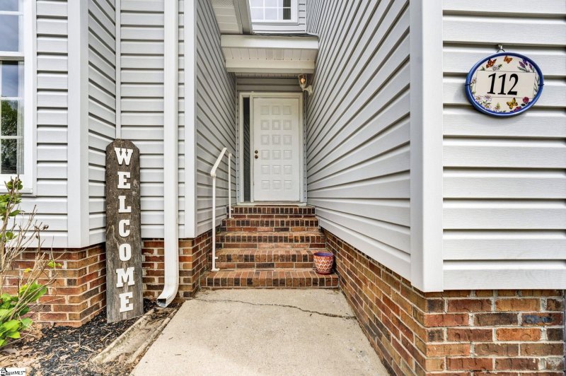 Property image 2 at 112 Fox Chase Court, Simpsonville, SC 29680