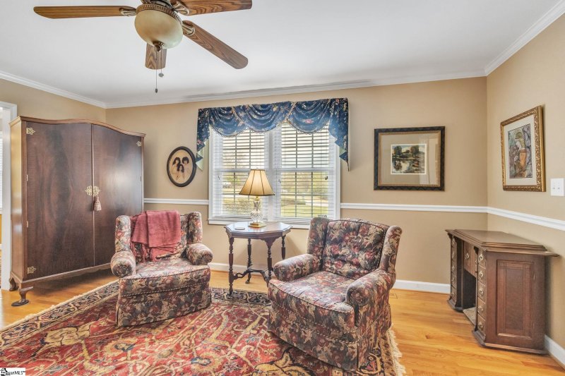 Property image 5 at 2 Carriage Drive, Greer, SC 29651