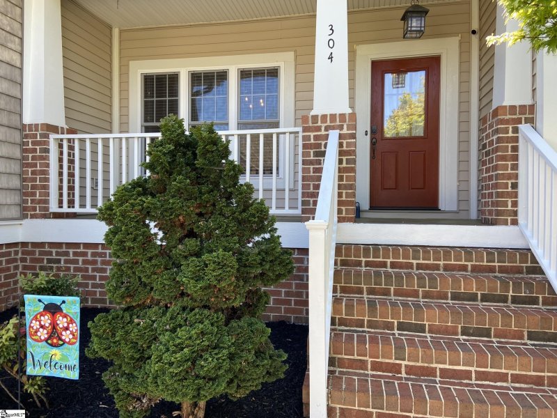 Property image 2 at 304 Kilgore Farms Circle, Simpsonville, SC 29681