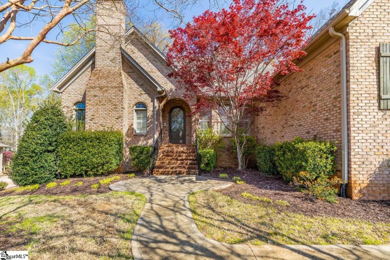 Property image 2 at 902 Sugar Oak Court, Simpsonville, SC 29680