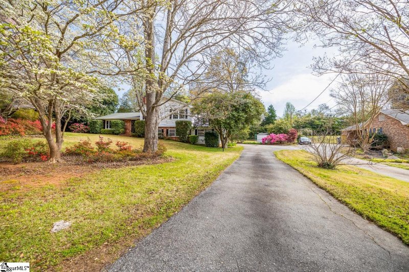 Property image 3 at 129 Romaine Drive, Spartanburg, SC 29307