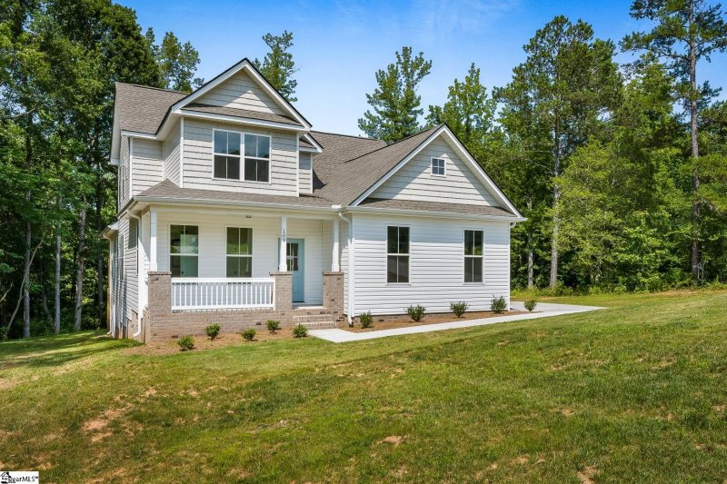 Property image 2 at 109 Sally Reed Road, Belton, SC 29627