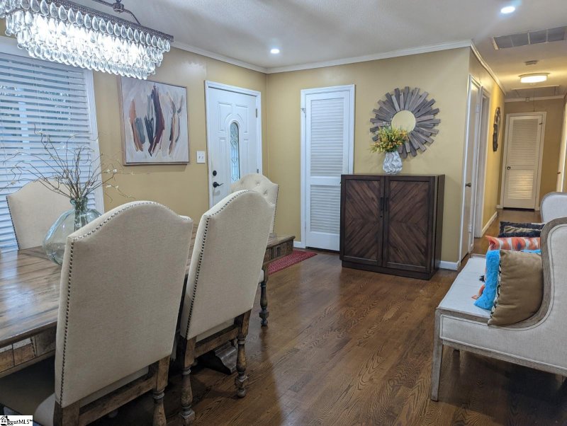 Property image 4 at 212 Singing Woods Lane, Spartanburg, SC 29301