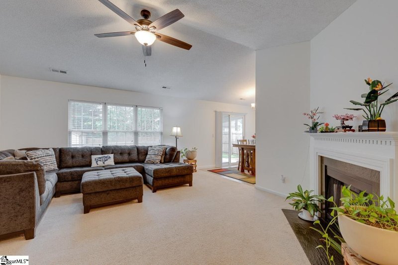Property image 5 at 638 Thornbird Circle, Boiling Springs, SC 29316