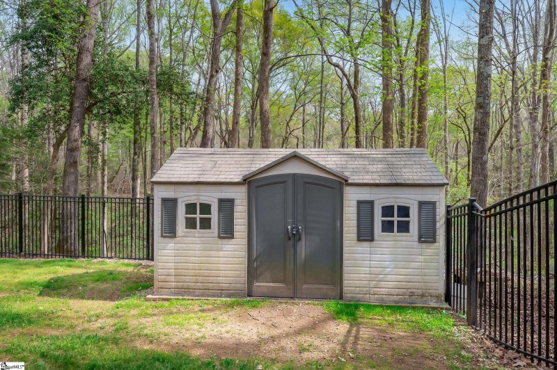 Property image 3 at 251 Byars Street, Greer, SC 29651