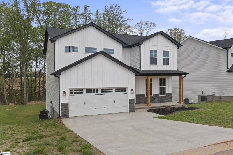 Property image 2 at 1186 Midway Hill Lane, Duncan, SC 29334