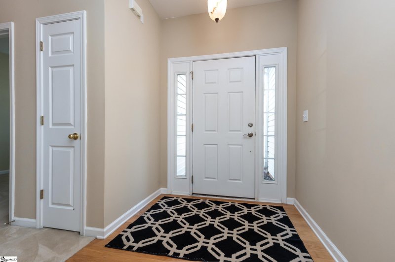 Property image 2 at 8 Ridgebrook Way, Greenville, SC 29605