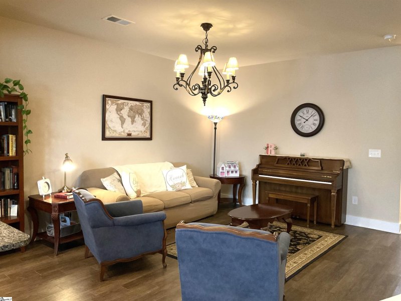Property image 2 at 421 Pangel Lane, Duncan, SC 29334