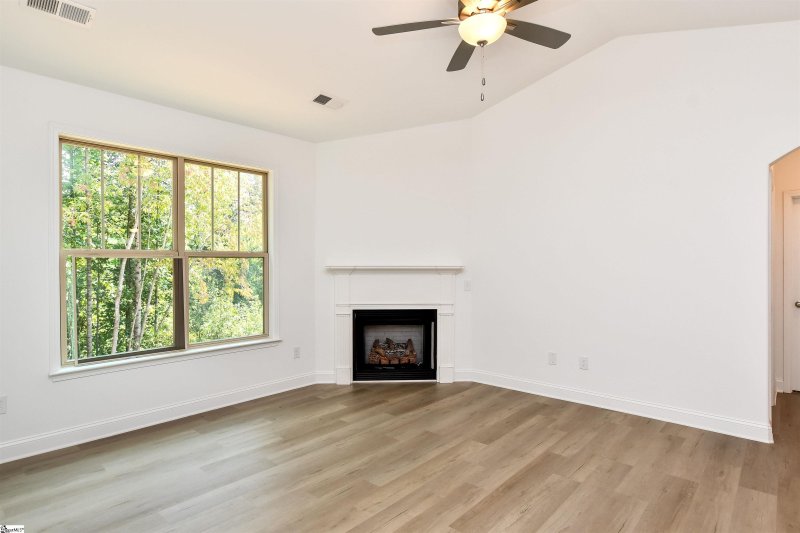 Property image 5 at 623 Forden Drive, Wellford, SC 29385