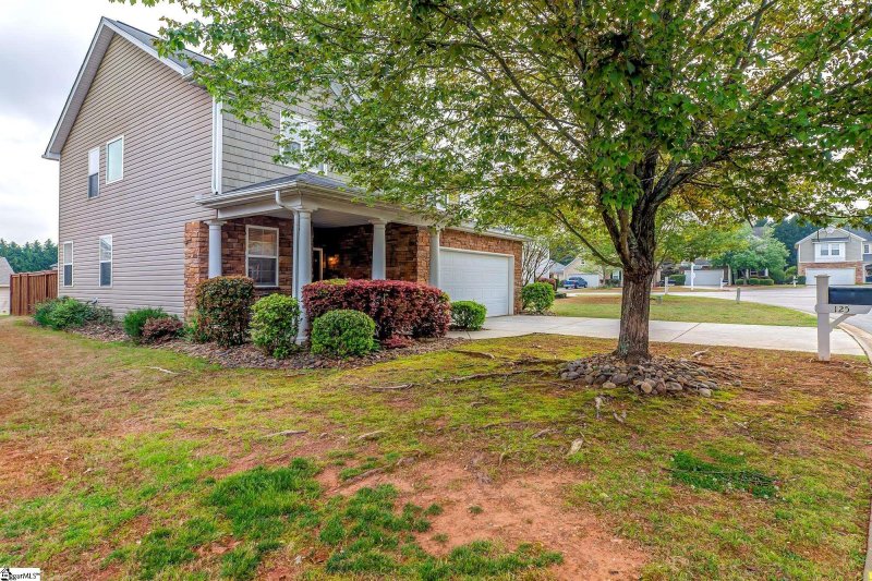 Property image 3 at 125 Raven Hill Way, Piedmont, SC 29673-6739