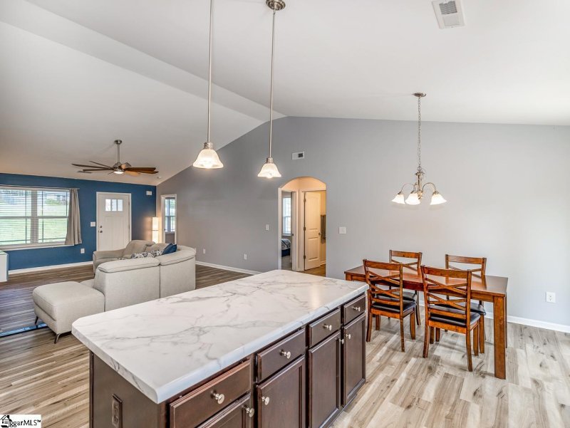 Property image 5 at 244 Redcoat Court, Simpsonville, SC 29680