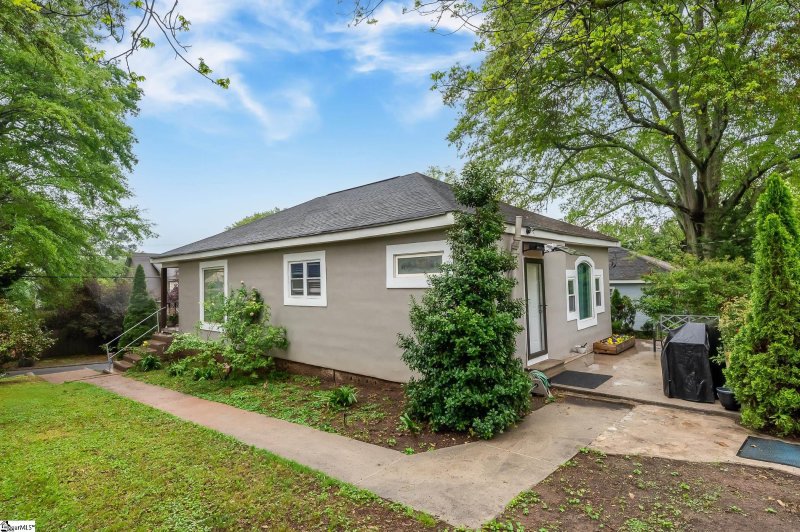 Property image 5 at 303 Blair Street, Easley, SC 29640