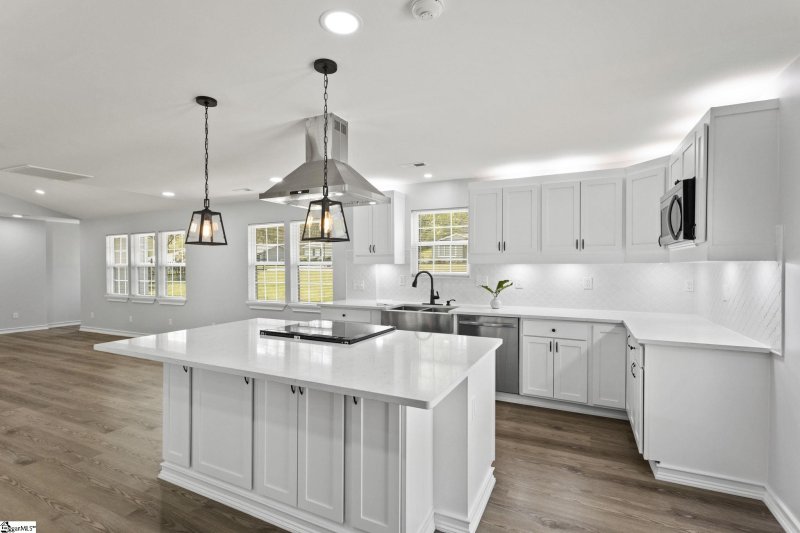 Property image 5 at 316 Fernleaf Drive, Travelers Rest, SC 29690-9621