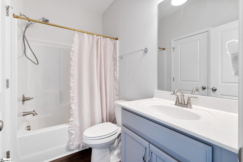 Property image 5 at 303 Durness Drive, Simpsonville, SC 29681