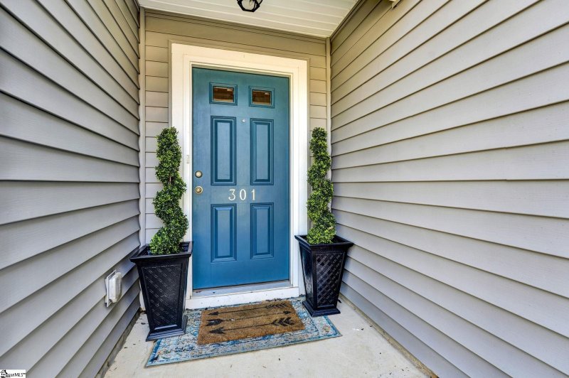 Property image 3 at 301 Penley Place, Greenville, SC 29607