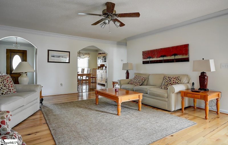 Property image 3 at 116 Chenoweth Drive, Simpsonville, SC 29681