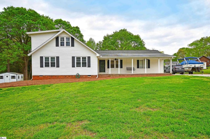 Property image 2 at 312 S Severn Circle, Easley, SC 29642