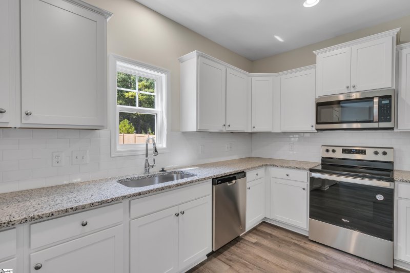 Property image 5 at 143 Strongridge Trail, Simpsonville, SC 29681