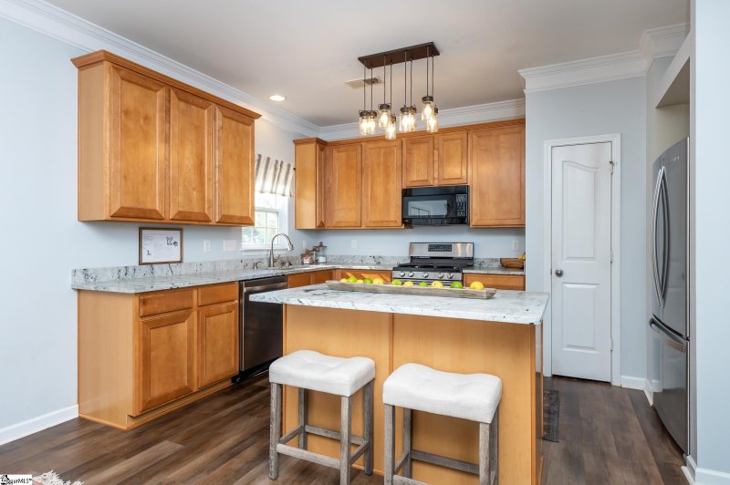 Property image 3 at 9 Affirmed Court, Greenville, SC 29617