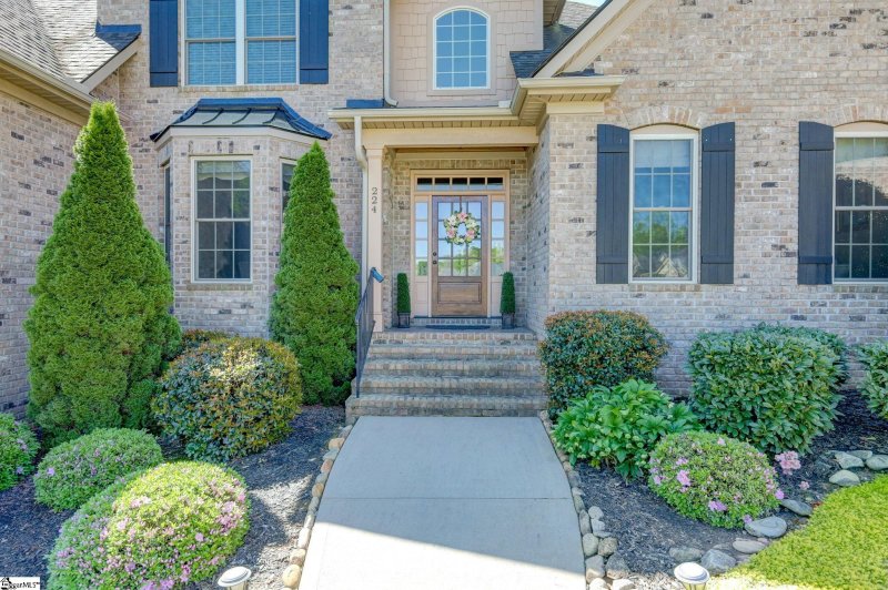 Property image 2 at 224 Bent Hook Way, Greer, SC 29651