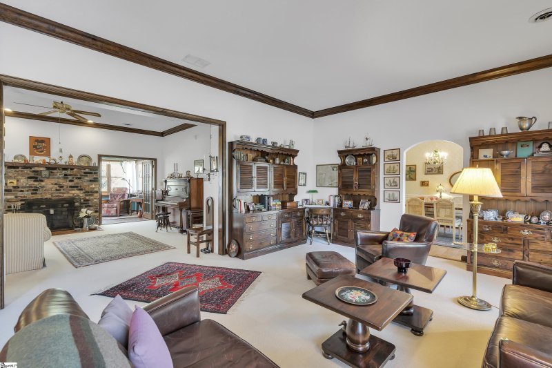 Property image 4 at 136 Fernbrook Circle, Spartanburg, SC 29307