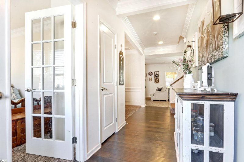 Property image 5 at 736 Tuckborough Street, Greer, SC 29651