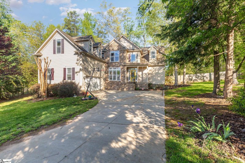 4 Carolina Leaf Lane