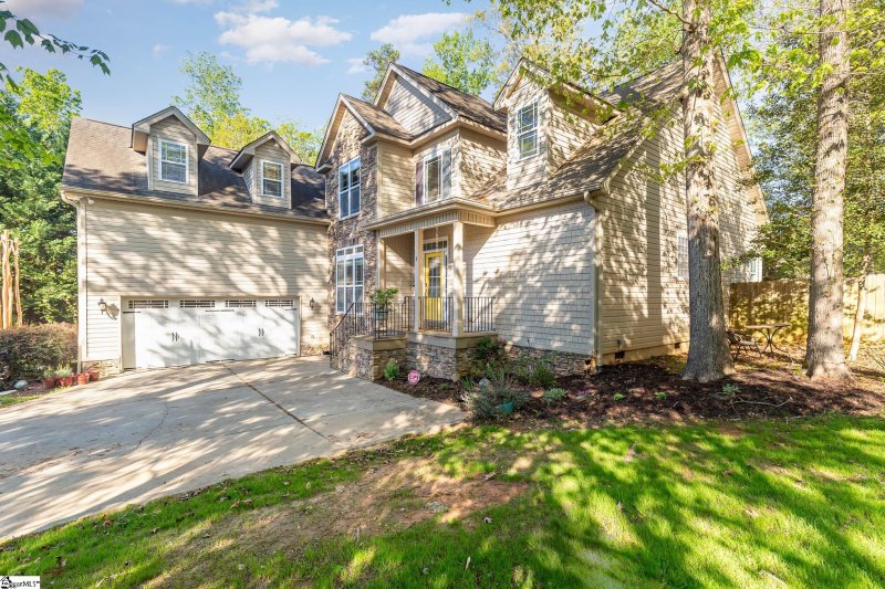 Property image 3 at 4 Carolina Leaf Lane, Fountain Inn, SC 29644