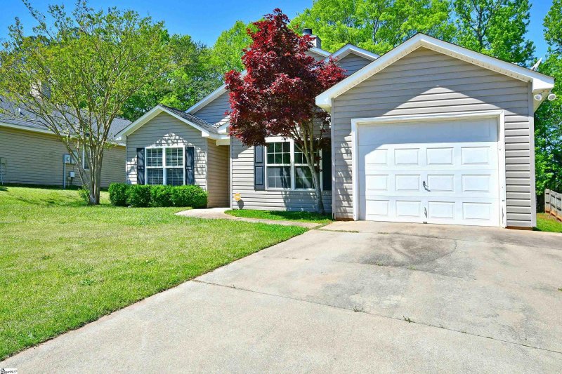 Property image 3 at 315 Tanacross Way, Greenville, SC 29605