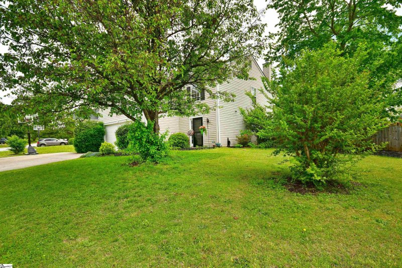 Property image 2 at 315 Hyde Park Lane, Mauldin, SC 29662