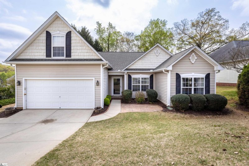 Property image 3 at 225 Marcie Rush Lane, Greer, SC 29651