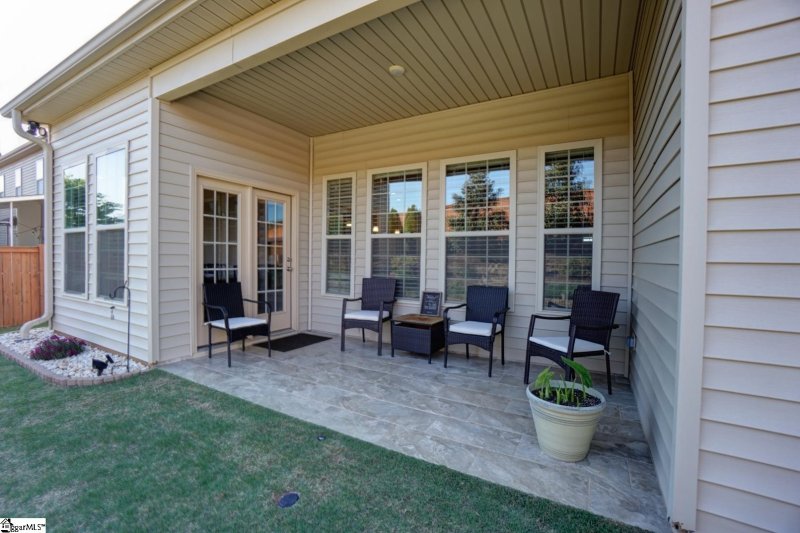 Property image 3 at 139 WILLOWBOTTOM Drive, Greer, SC 29651