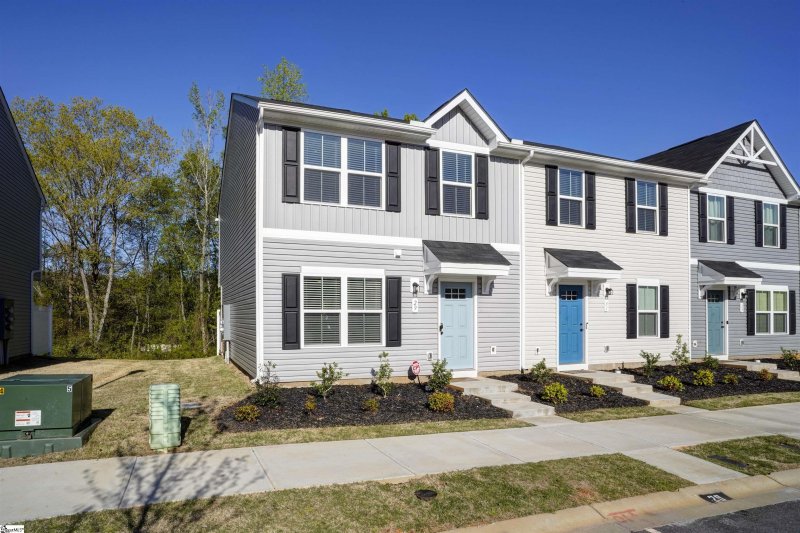 Property image 2 at 29 Tidworth Drive, Greer, SC 29651