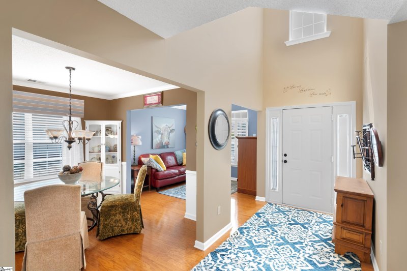 Property image 4 at 102 Old Hall Drive, Greenville, SC 29607