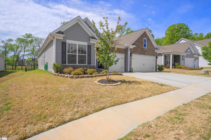 Property image 2 at 123 Yellow Fox Road, Greer, SC 29650