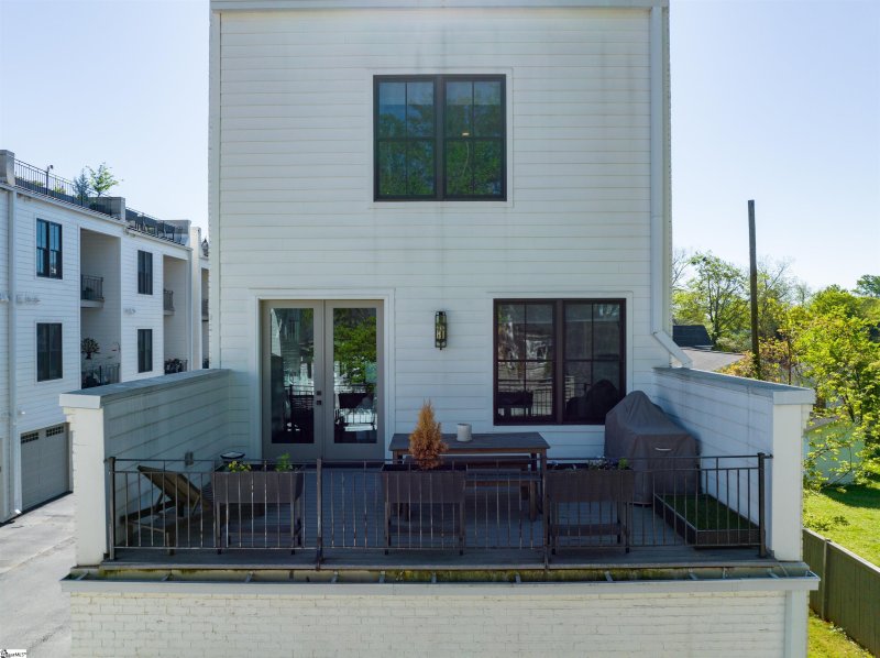 Property image 4 at 102B S Leach Street, Greenville, SC 29601