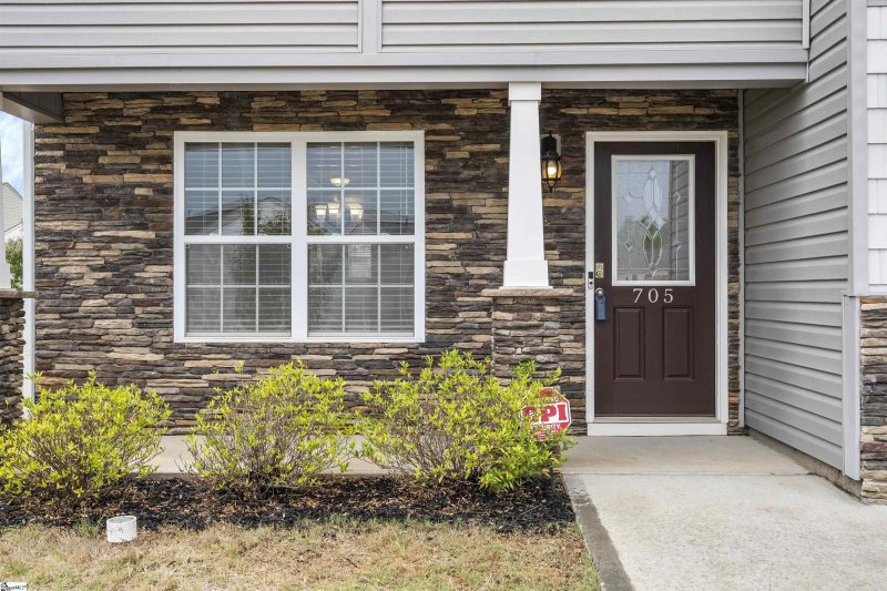 Property image 3 at 705 Longhorn Drive, Piedmont, SC 29673