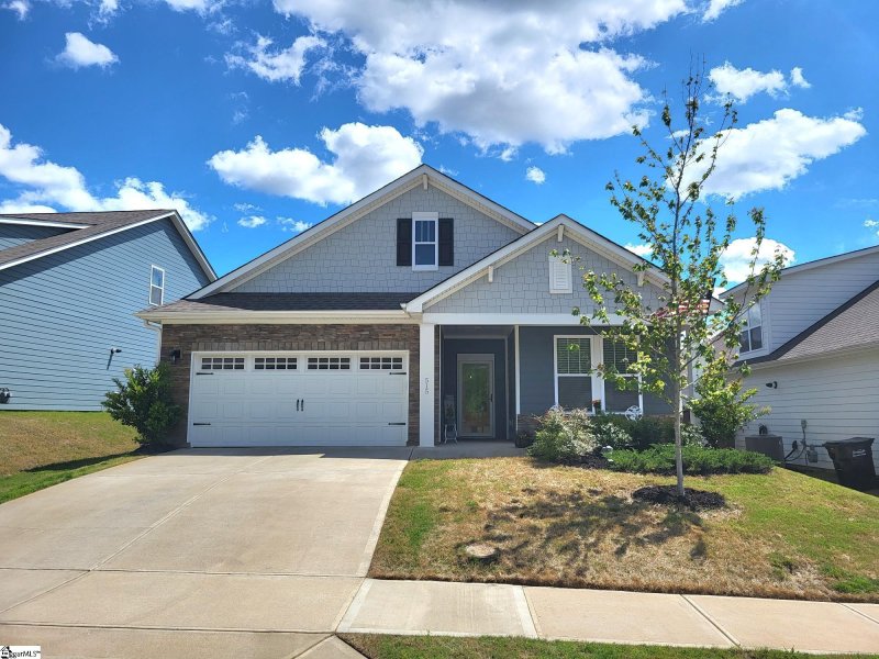 515 Raleighwood Lane