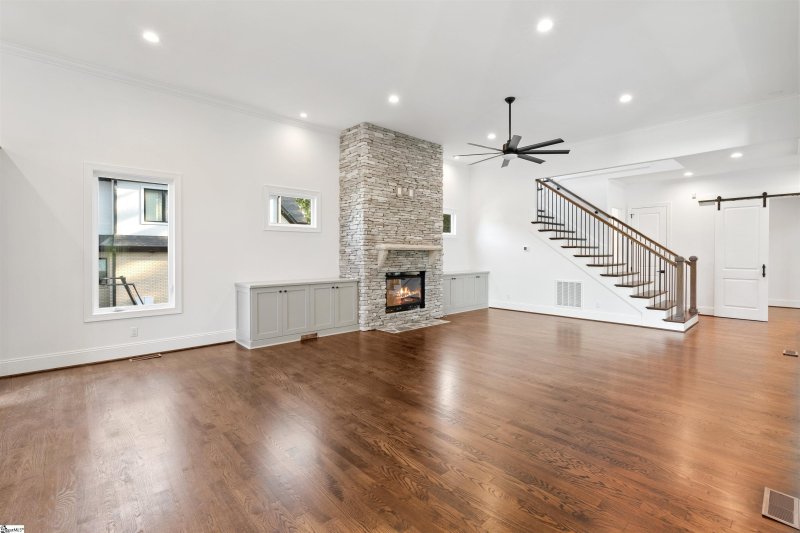 Property image 3 at 31 Meadow Reserve Place, Simpsonville, SC 29681