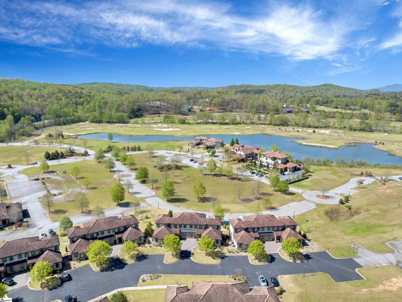 Property image 2 at 330 Imperia Court, Travelers Rest, SC 29690