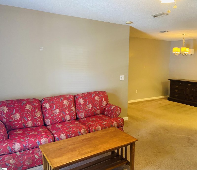 Property image 3 at 801 Pelham Square Way, Greer, SC 29650